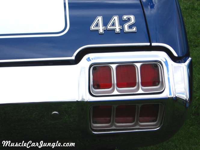 1972 Oldsmobile 442 Convertible Trunk Emblem
