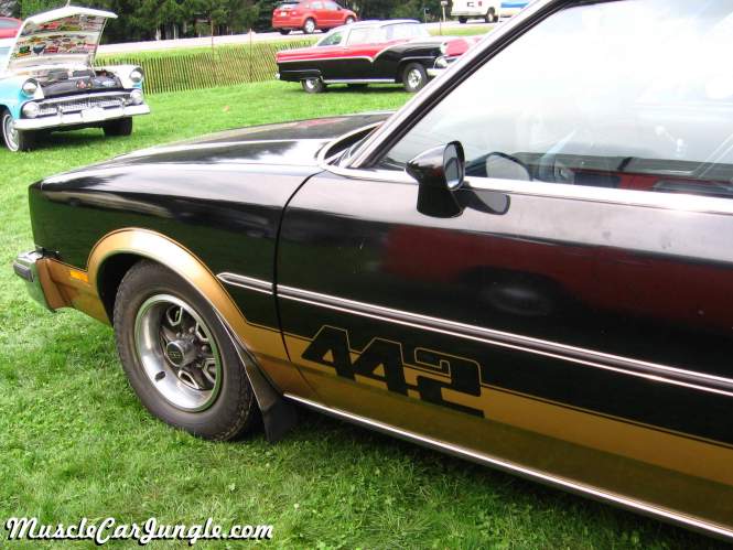 1978 Oldsmobile 442 Aeroback Left Front