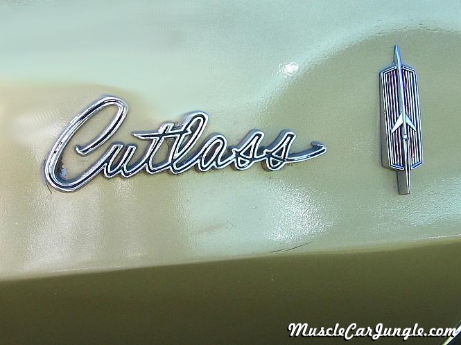 1967 Oldsmobile Cutlass Name Badge