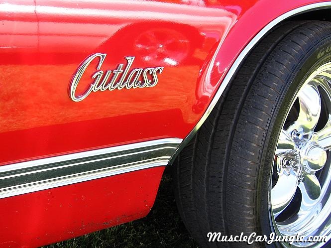 1970 Cutlass Convertible Emblem