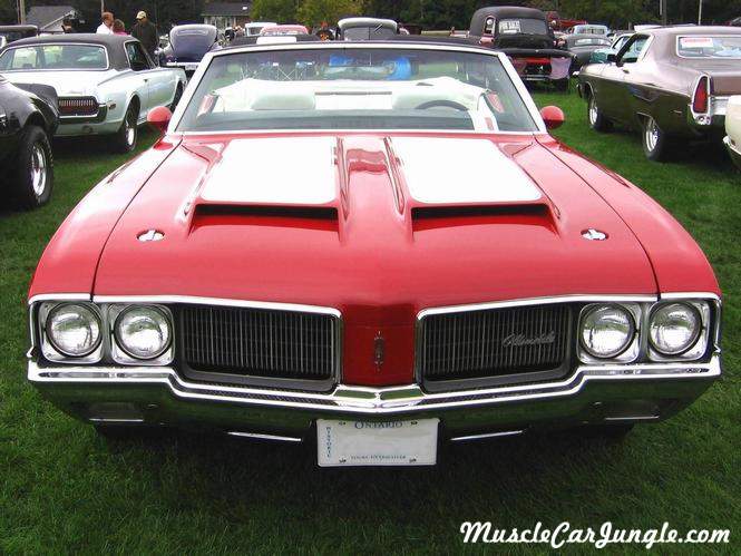 1970 Olds Cutlass Convertible Front
