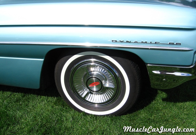 1962 Oldsmobile Dynamic 88 Wheel