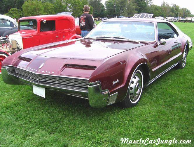 1966 Olds Tornado