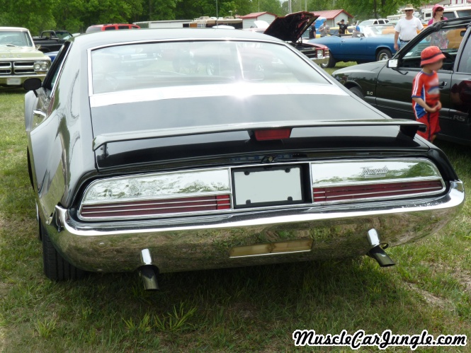 1966 Oldsmobile Tornado Rear