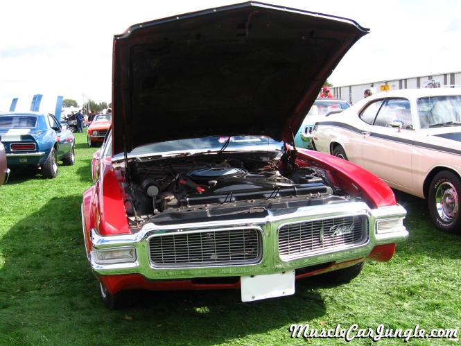 1969 Oldsmobile Toronado Front