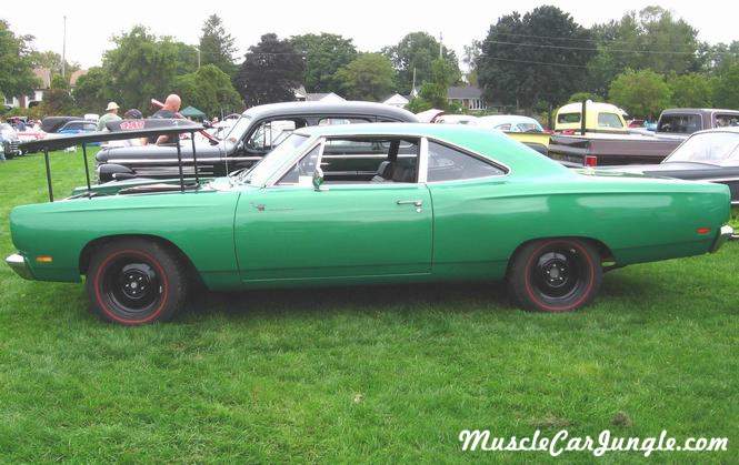 1969 440 6BBL Road Runner Profile