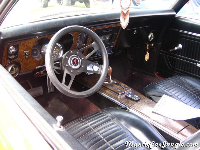 1969 Firebird 400 Interior