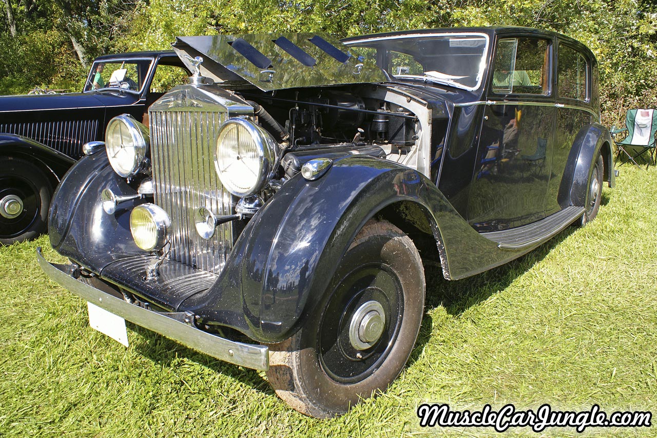 1937 Rolls Royce Phantom III Hood Open